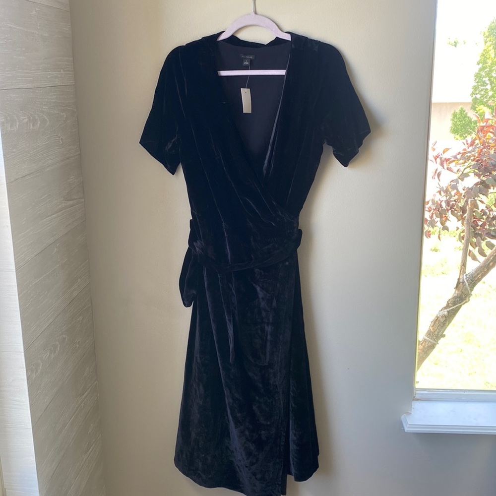 Black velvet dress